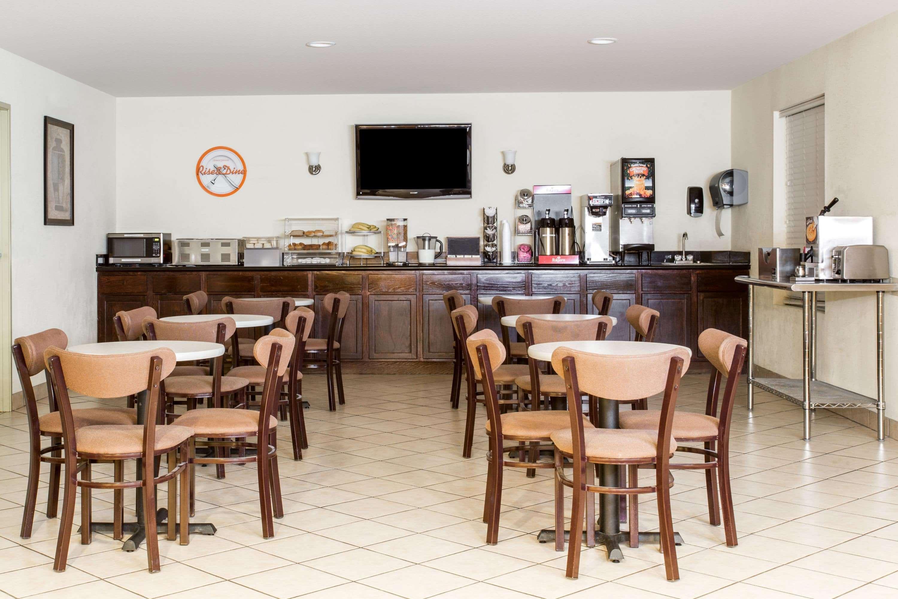 Howard Johnson By Wyndham Houma Esterno foto