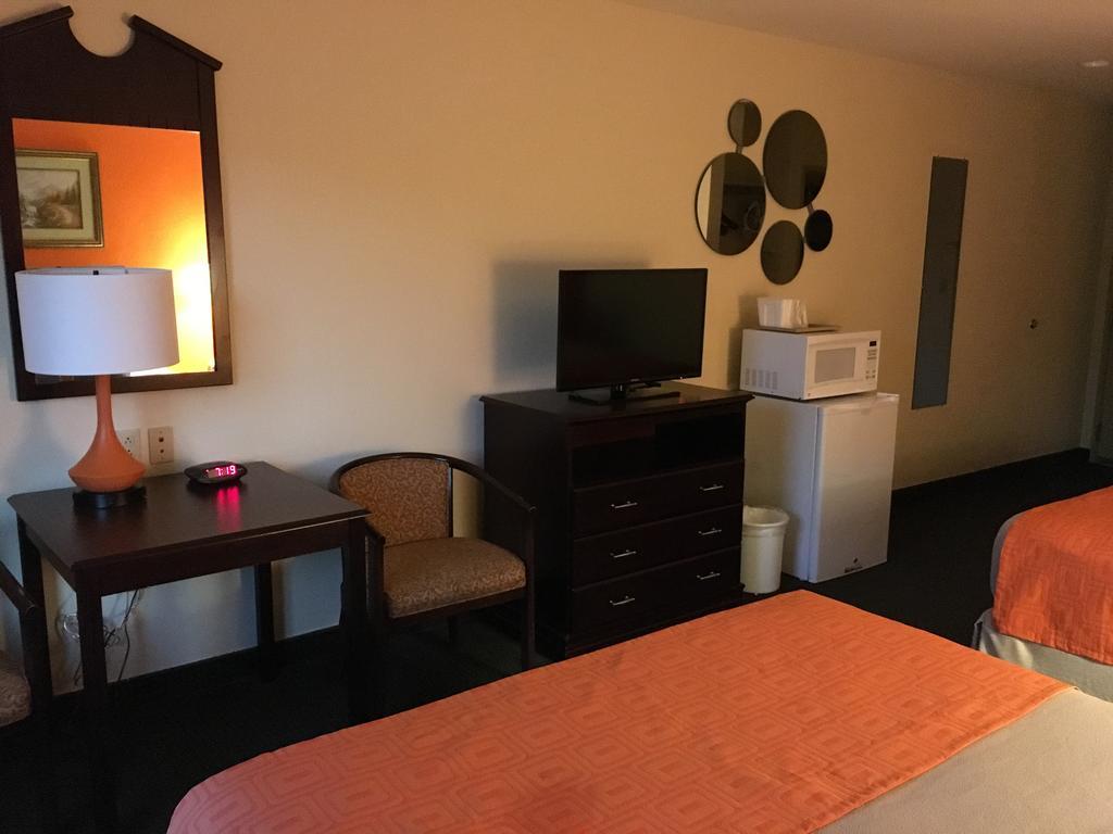 Howard Johnson By Wyndham Houma Esterno foto