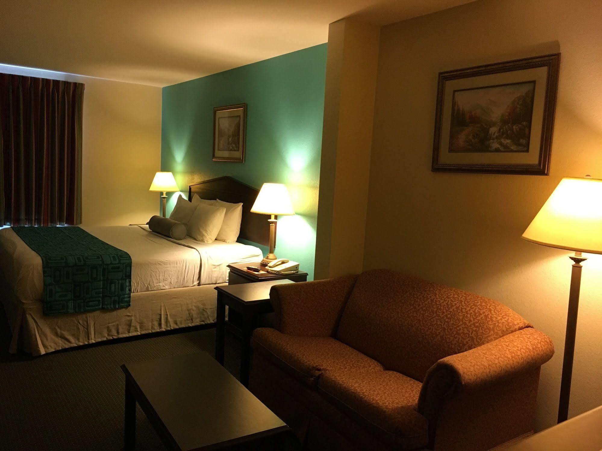 Howard Johnson By Wyndham Houma Esterno foto