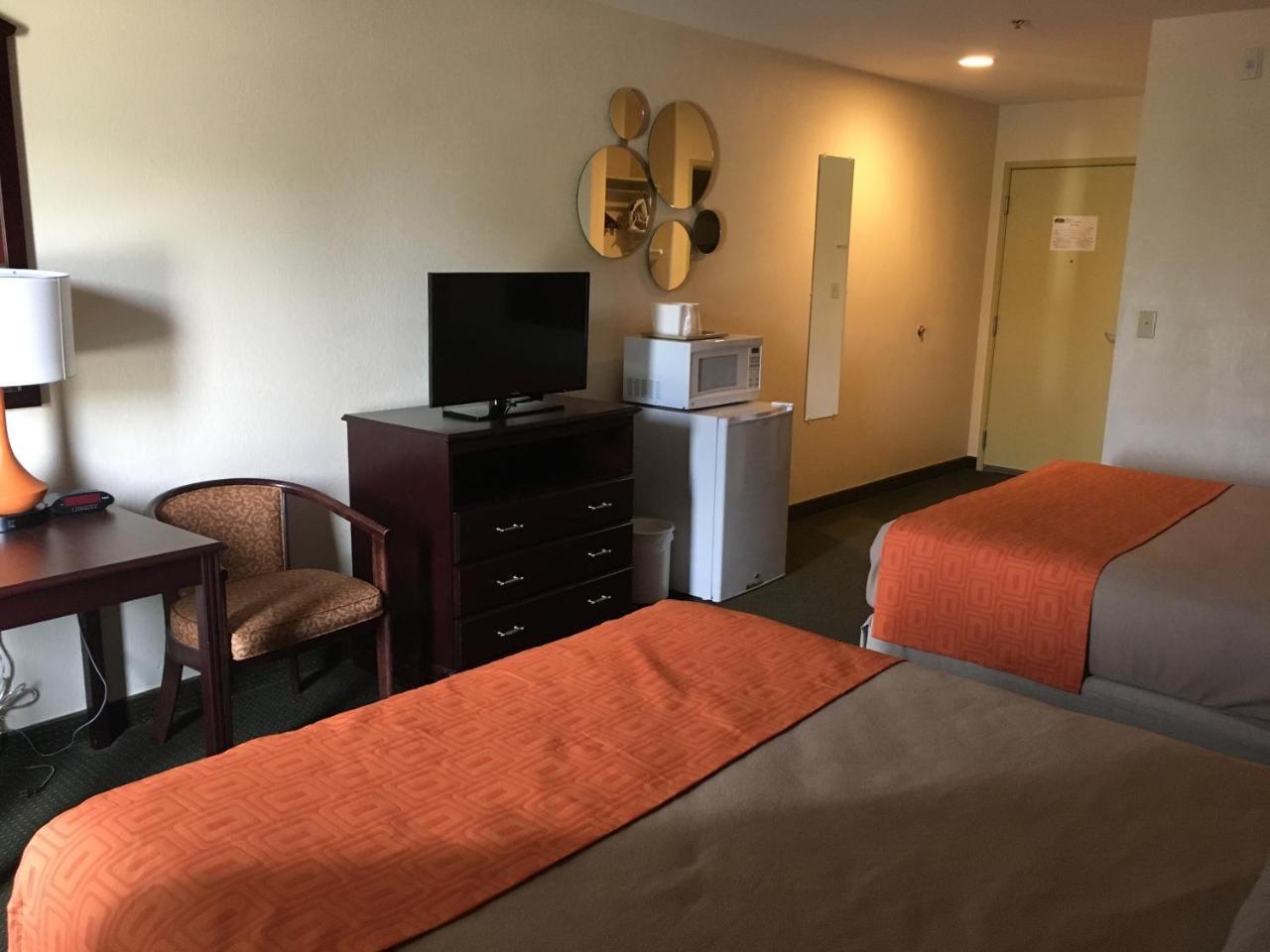Howard Johnson By Wyndham Houma Esterno foto